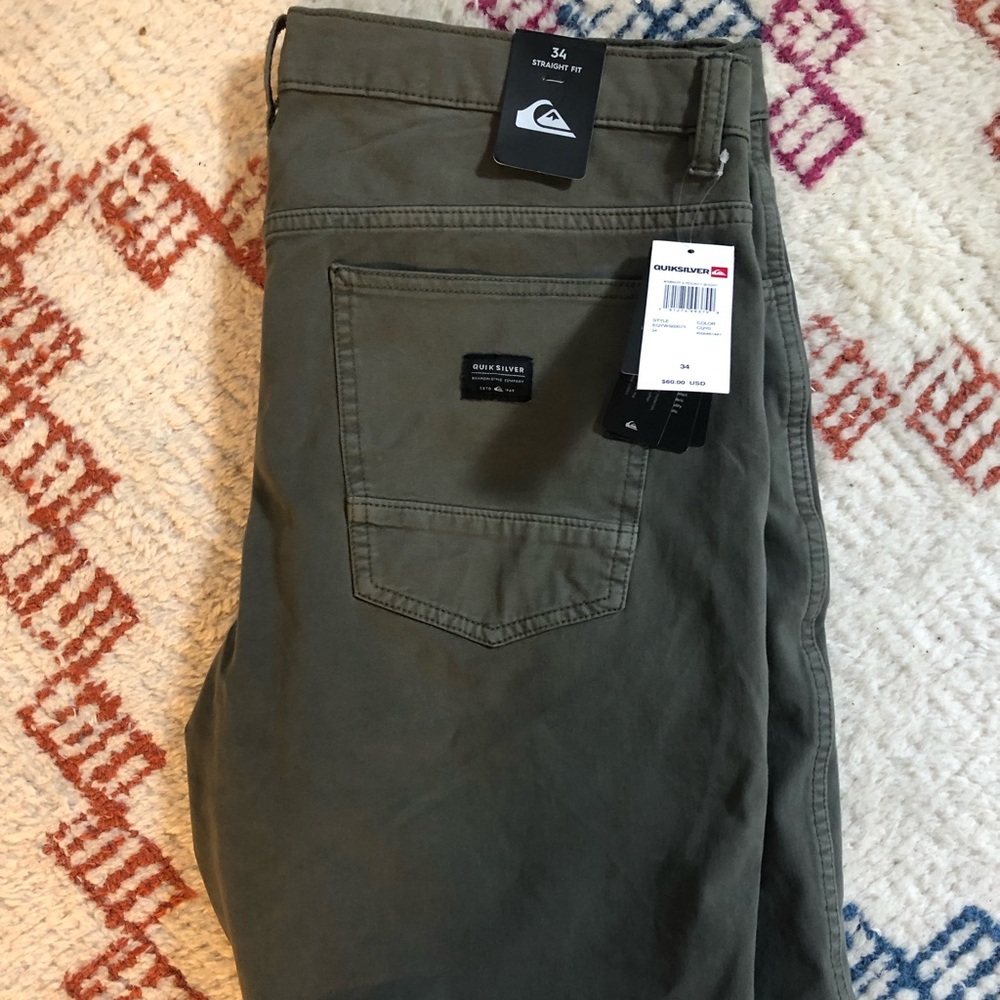 Quiksilver gray/green shorts
